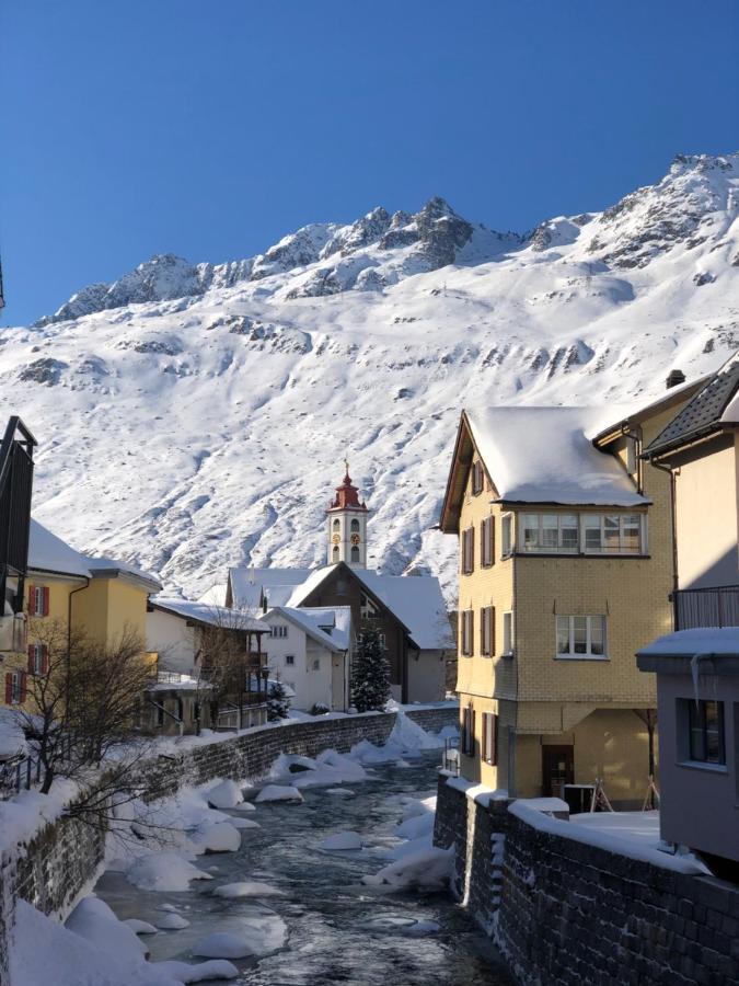 Апартаменты Alpine Haus Гёшенен Экстерьер фото