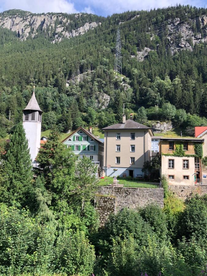 Апартаменты Alpine Haus Гёшенен Экстерьер фото