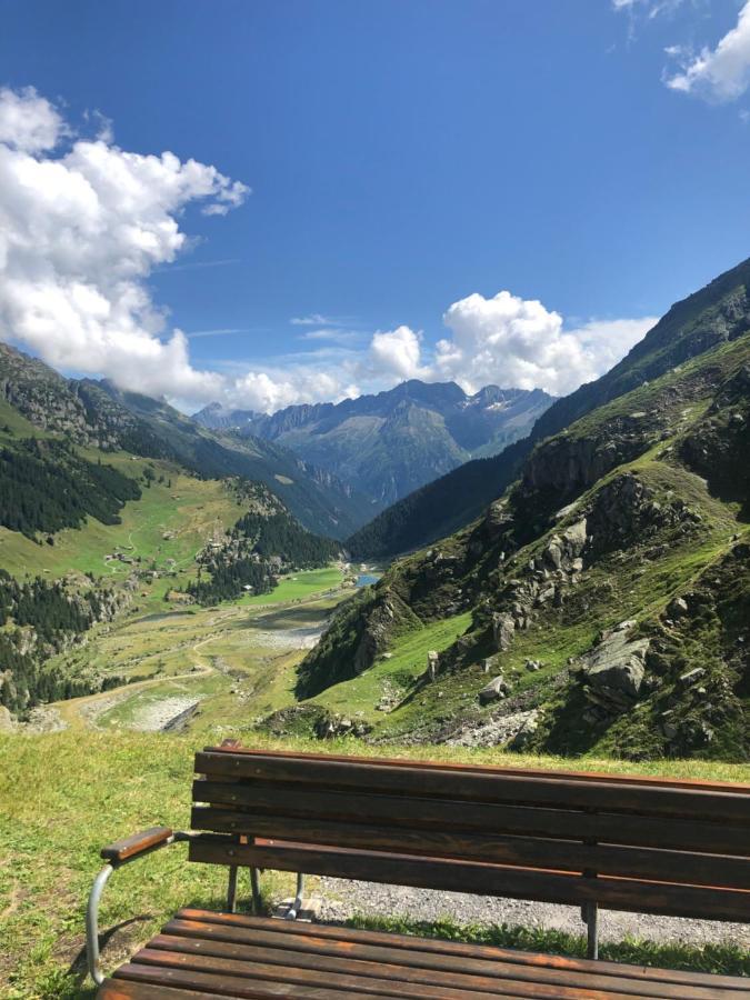 Апартаменты Alpine Haus Гёшенен Экстерьер фото